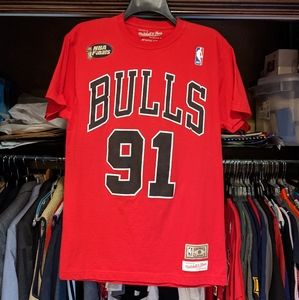 Mitchell and Ness Dennis Rodman T-shirt